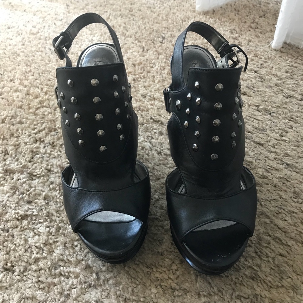 Marc Fisher heels